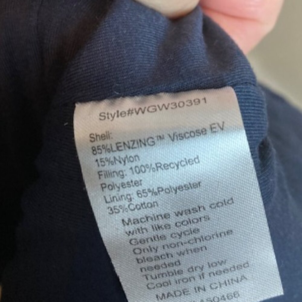 SALE Market & Spruce NWT Navy Quilted Vest Size M - Picture 6 of 6